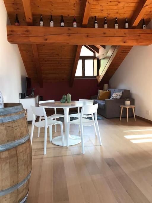 Charming 2.5Room Flat In Center Of Monforte dʼAlba Dış mekan fotoğraf