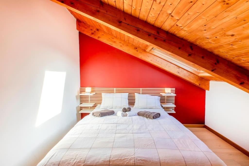 Charming 2.5Room Flat In Center Of Monforte dʼAlba Dış mekan fotoğraf